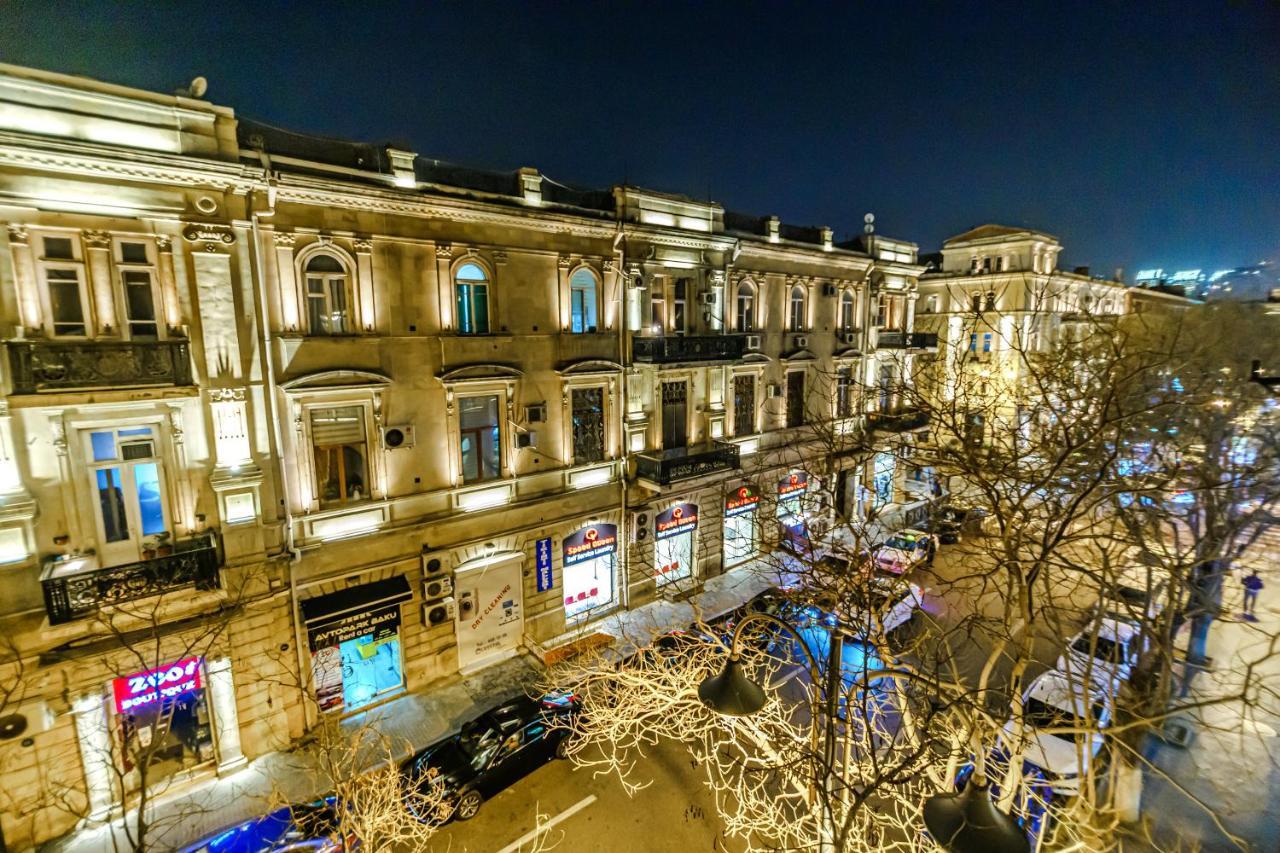 Targovu Nizami Street 4 Room Baku Exteriör bild