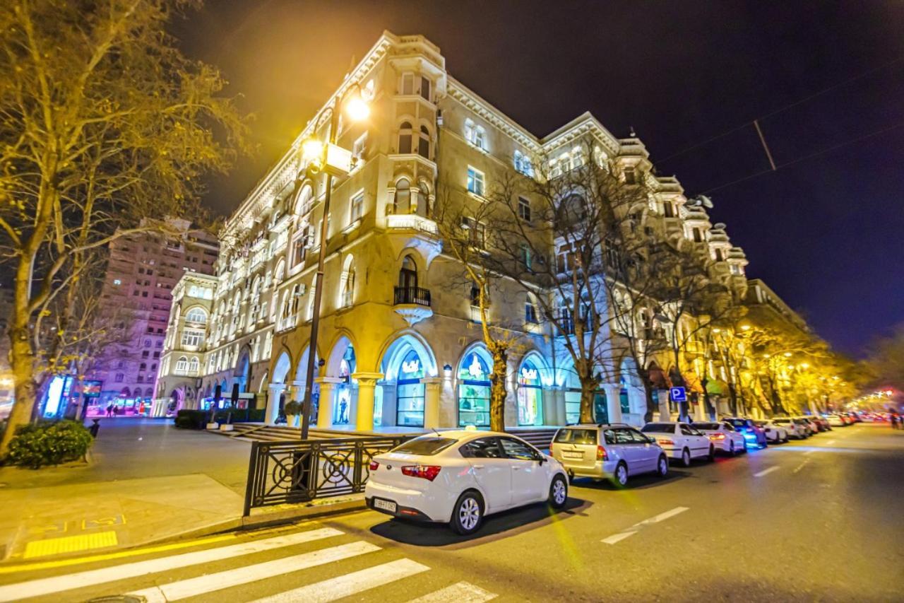 Targovu Nizami Street 4 Room Baku Exteriör bild